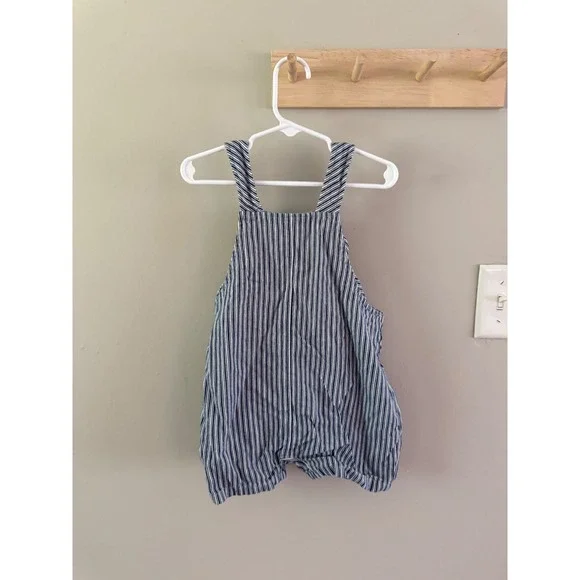 18m. Healthtex overalls - Picture 4 of 4